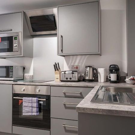 Lovely 1 Bed Apartment In Liverpool Centre Exterior photo